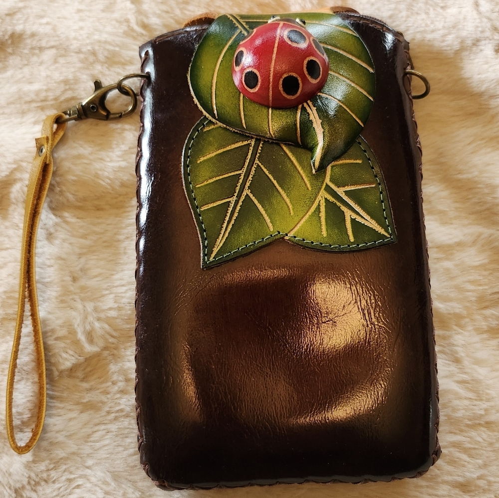 Adorable Lady Bug on Leaves, Genuine Learher Crossbody Mini Purse, Cell Phone 2!